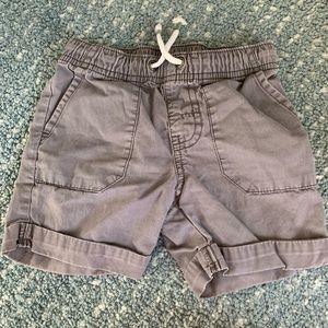 Cat & jack toddler shorts.